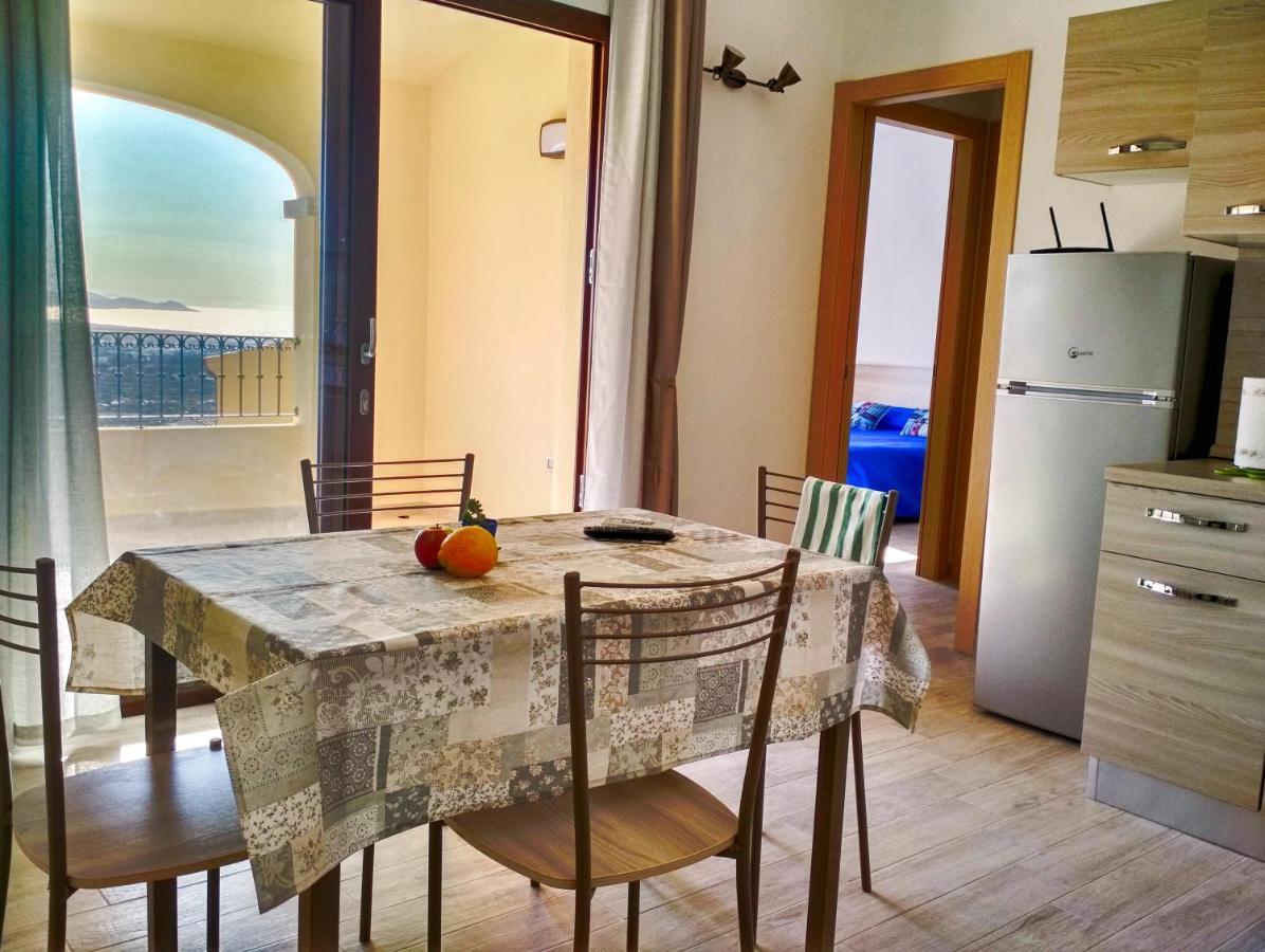 Aquilone Apartment บาเดซี ภายนอก รูปภาพ